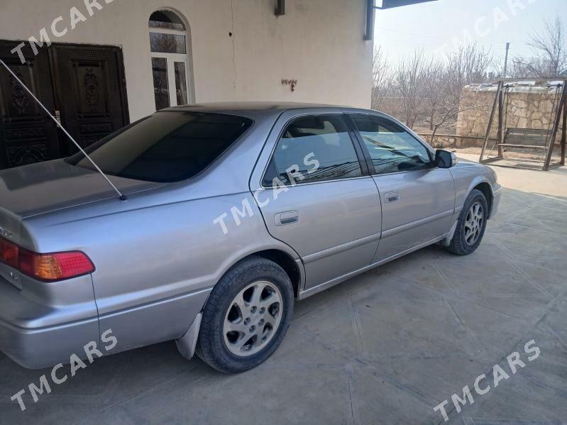 Toyota Camry 2000 - 130 000 TMT - Достлук - img 2