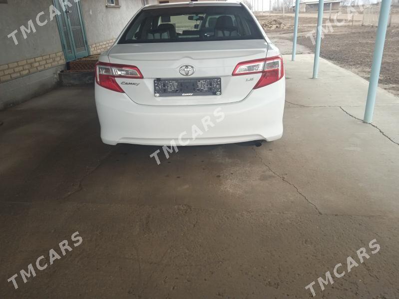 Toyota Camry 2012 - 196 000 TMT - Türkmenbaşy etr. - img 5