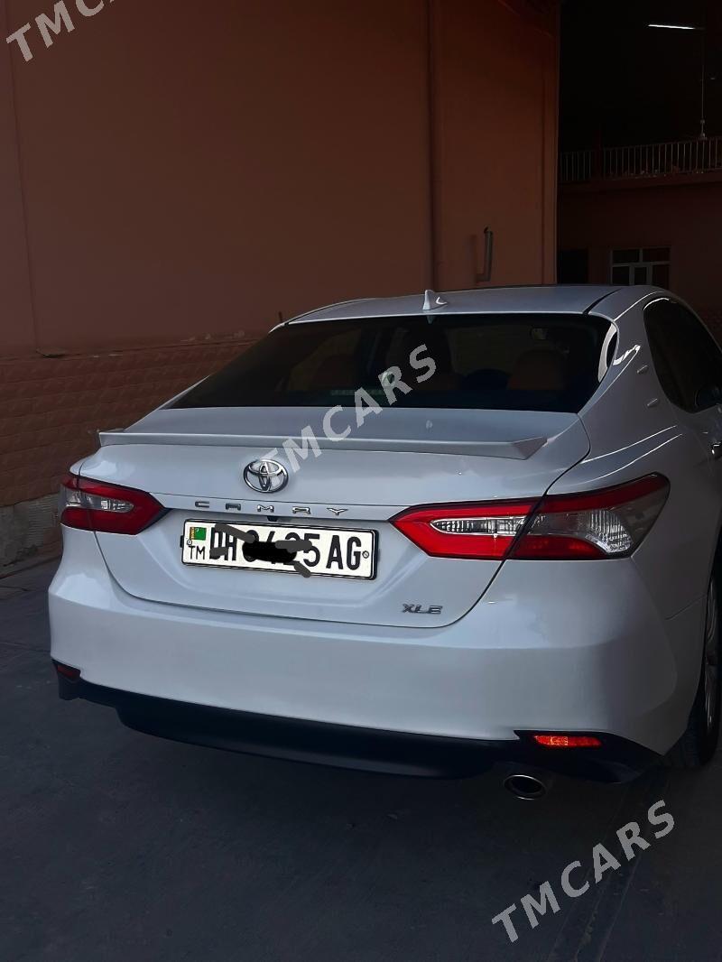 Toyota Camry 2019 - 260 000 TMT - 30 мкр - img 2