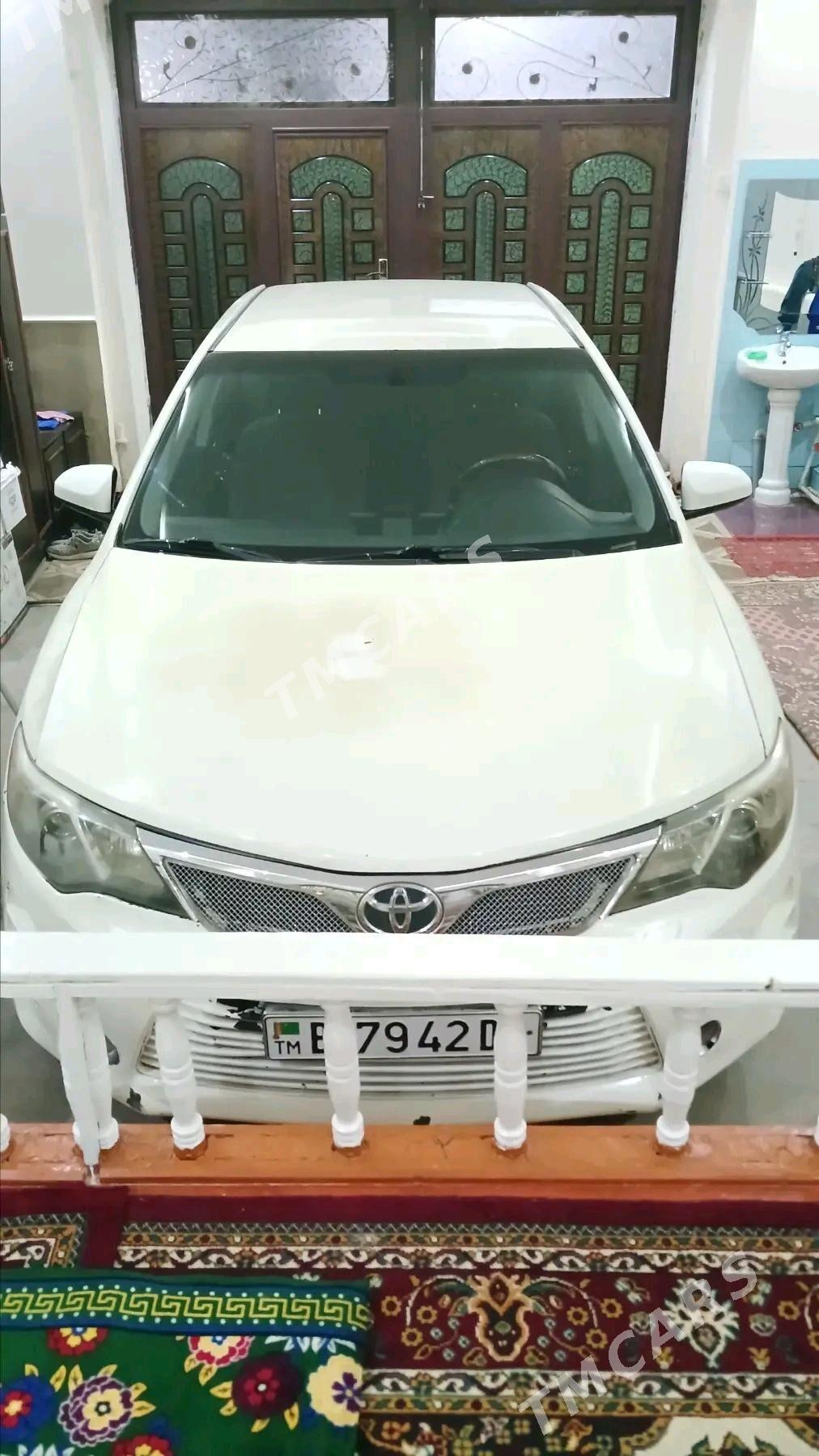 Toyota Camry 2012 - 160 000 TMT - Daşoguz - img 3