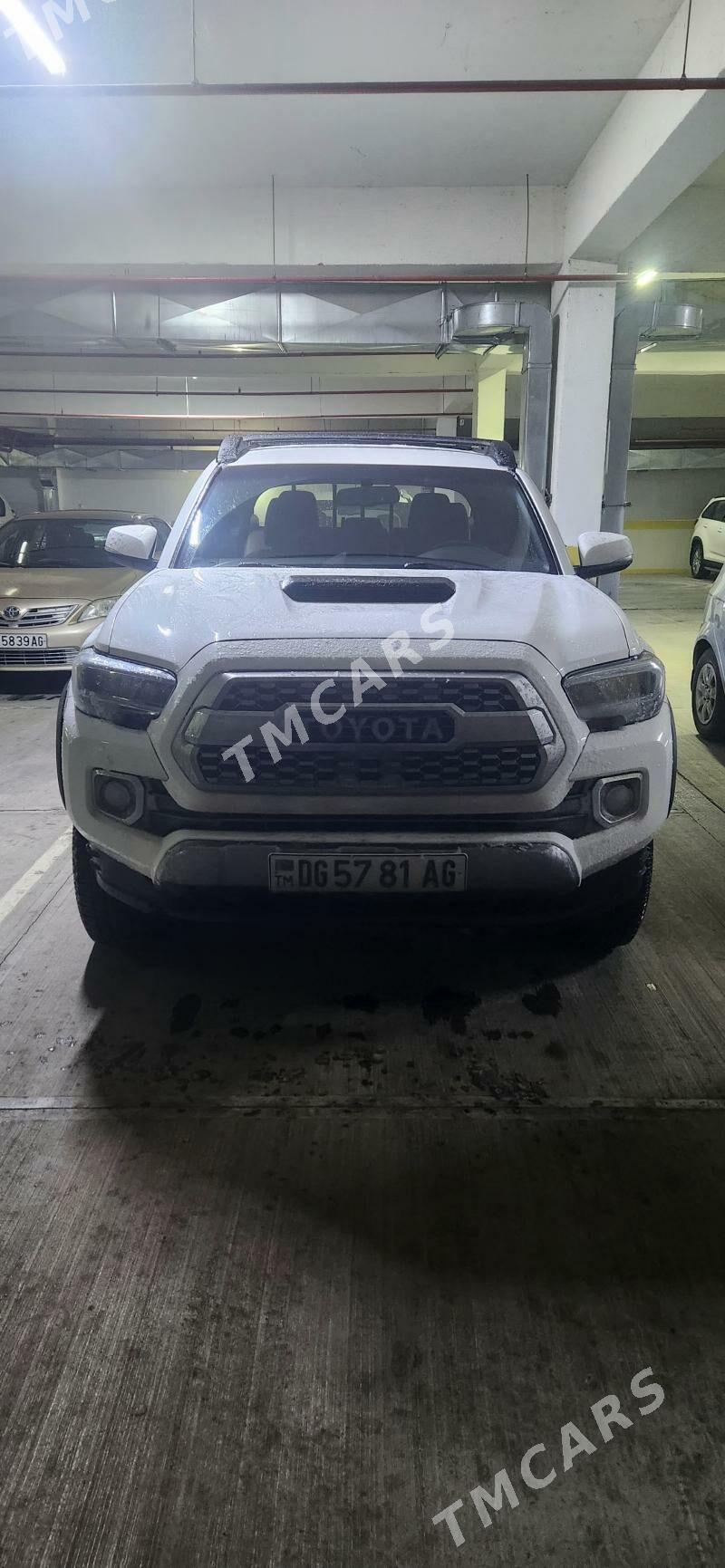 Toyota Tacoma 2017 - 350 000 TMT - Çehow köç. (A.Nyýazow şaýoly) - img 8