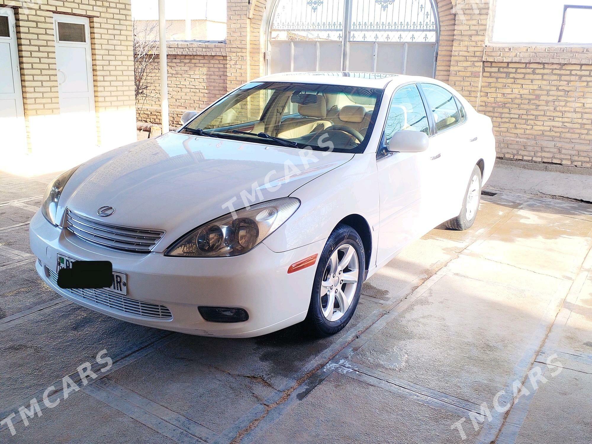 Lexus ES 300 2002 - 148 000 TMT - Сакарчага - img 3