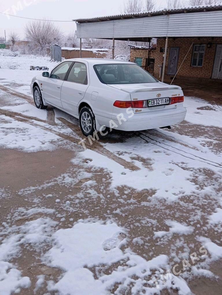 Toyota Camry 1997 - 120 000 TMT - Теджен - img 3