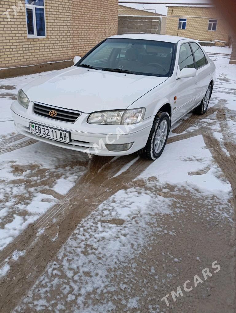 Toyota Camry 1997 - 120 000 TMT - Теджен - img 8