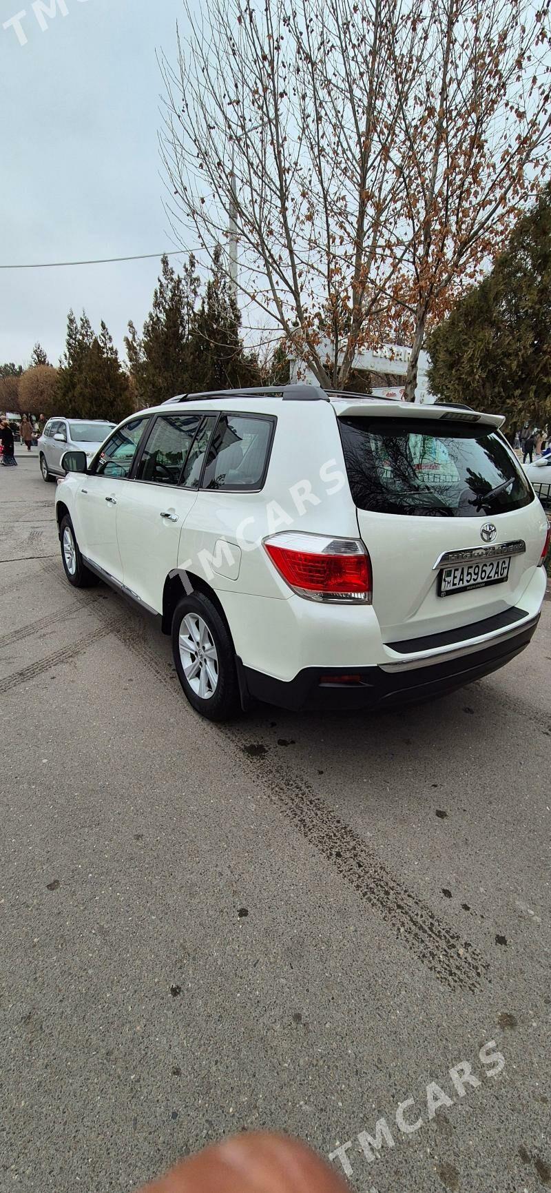 Toyota Highlander 2013 - 339 000 TMT - Ашхабад - img 7