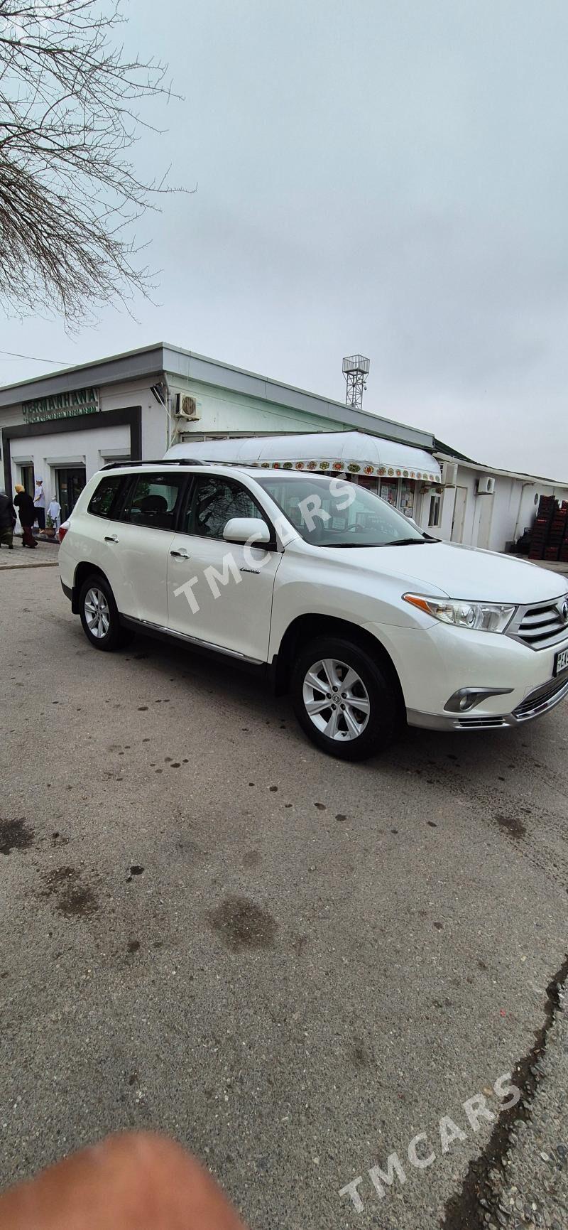 Toyota Highlander 2013 - 339 000 TMT - Ашхабад - img 9