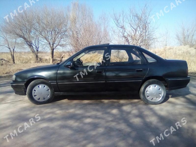 Opel Vectra 1989 - 27 000 TMT - Гороглы (Тагта) - img 2