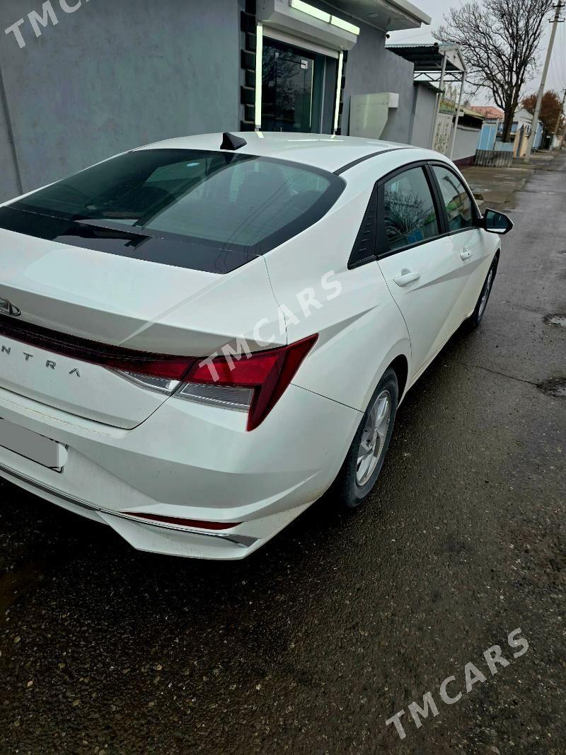 Hyundai Elantra 2021 - 240 000 TMT - Гёкдепе - img 4