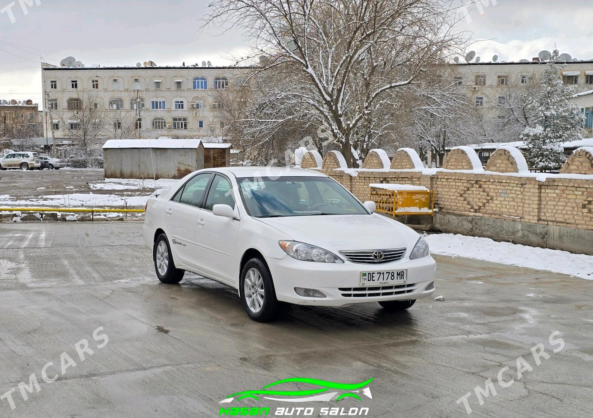 Toyota Camry 2003 - 130 000 TMT - Мары - img 3