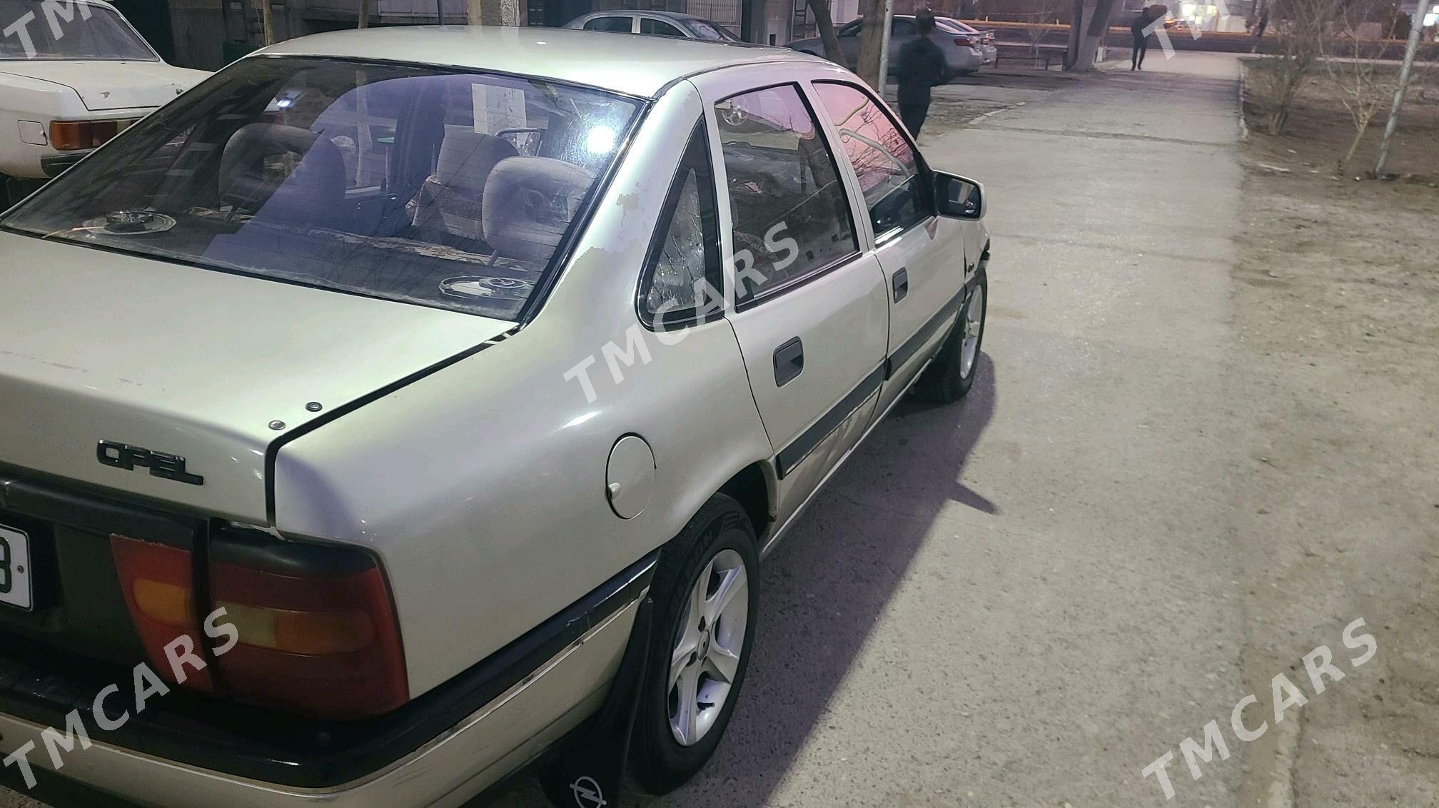 Opel Vectra 1989 - 25 000 TMT - Türkmenabat - img 2