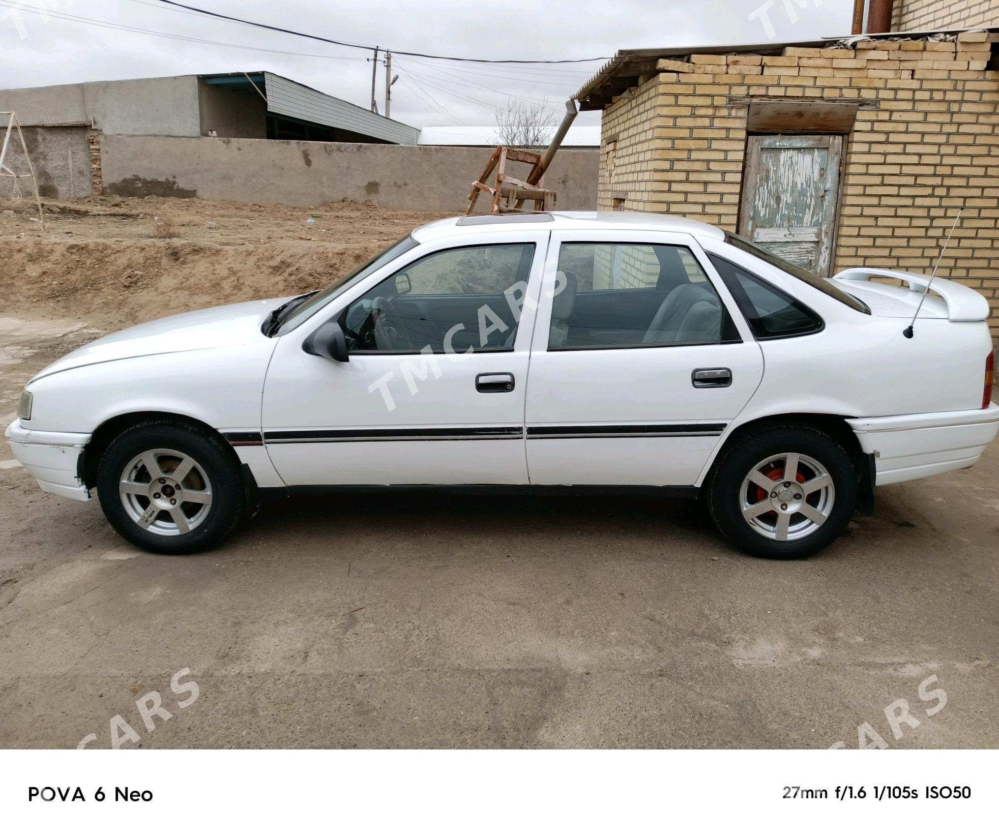 Opel Vectra 1990 - 24 000 TMT - Mary - img 4