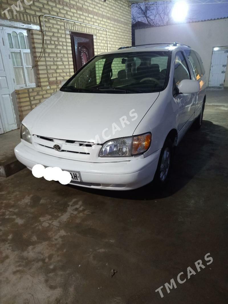 Toyota Sienna 2000 - 118 000 TMT - Серахс - img 3