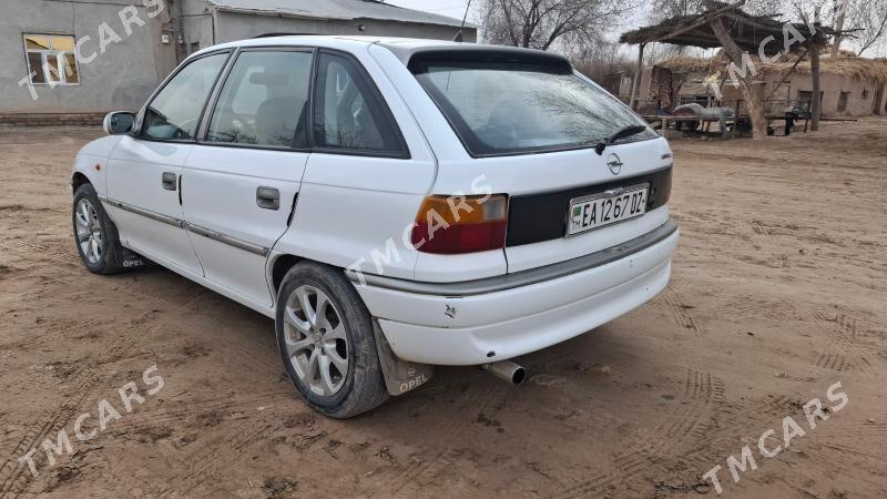 Opel Astra 1996 - 45 000 TMT - Кёнеургенч - img 4