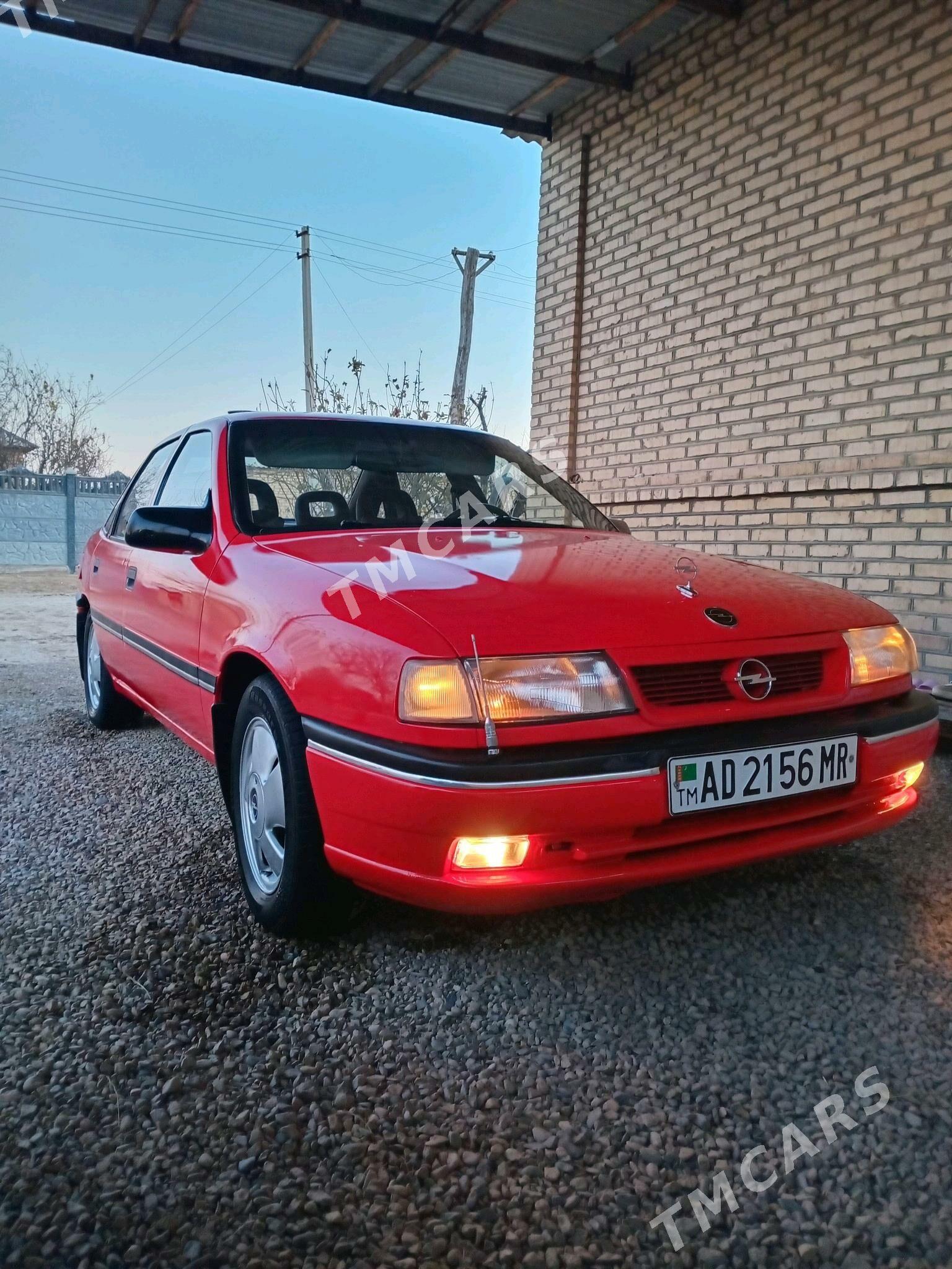 Opel Vectra 1990 - 36 000 TMT - Mary - img 3