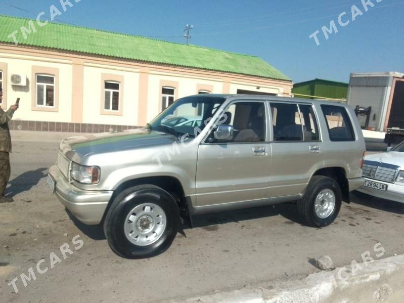 Isuzu Trooper 1997 - 70 000 TMT - Türkmenabat - img 2