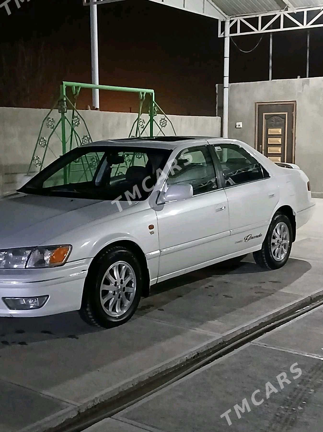 Toyota Camry 2000 - 145 000 TMT - Kaka - img 3