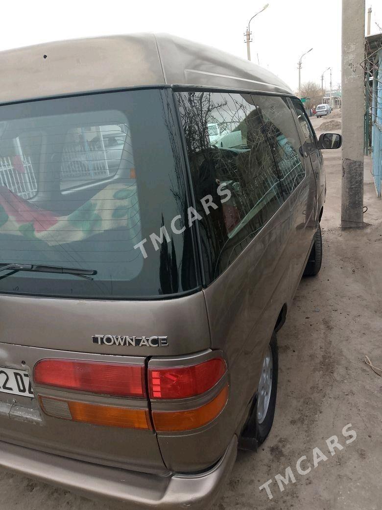 Toyota Town Ace 1993 - 40 000 TMT - Дашогуз - img 3