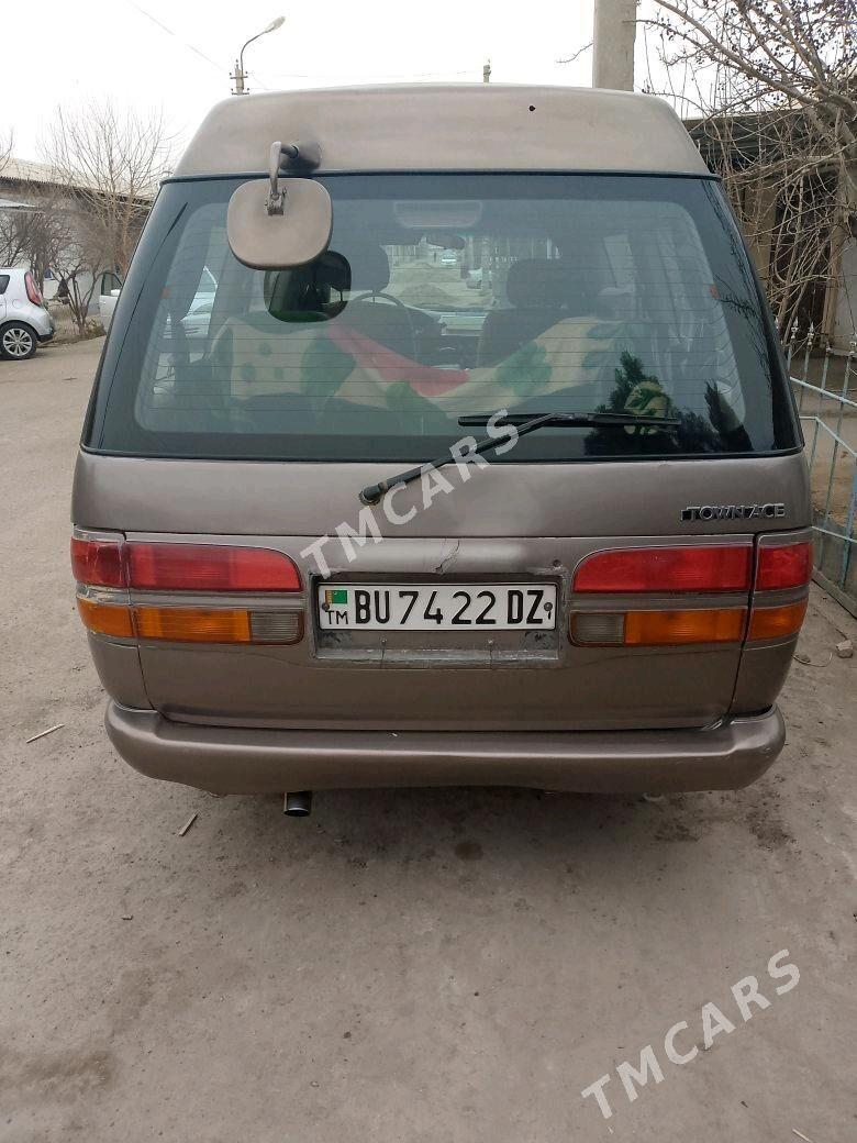 Toyota Town Ace 1993 - 40 000 TMT - Дашогуз - img 4