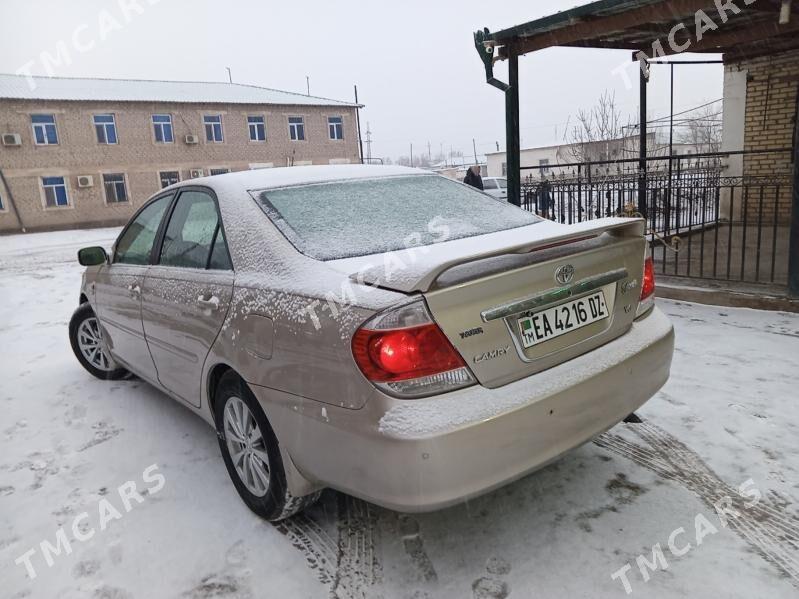 Toyota Camry 2004 - 134 000 TMT - Кёнеургенч - img 2