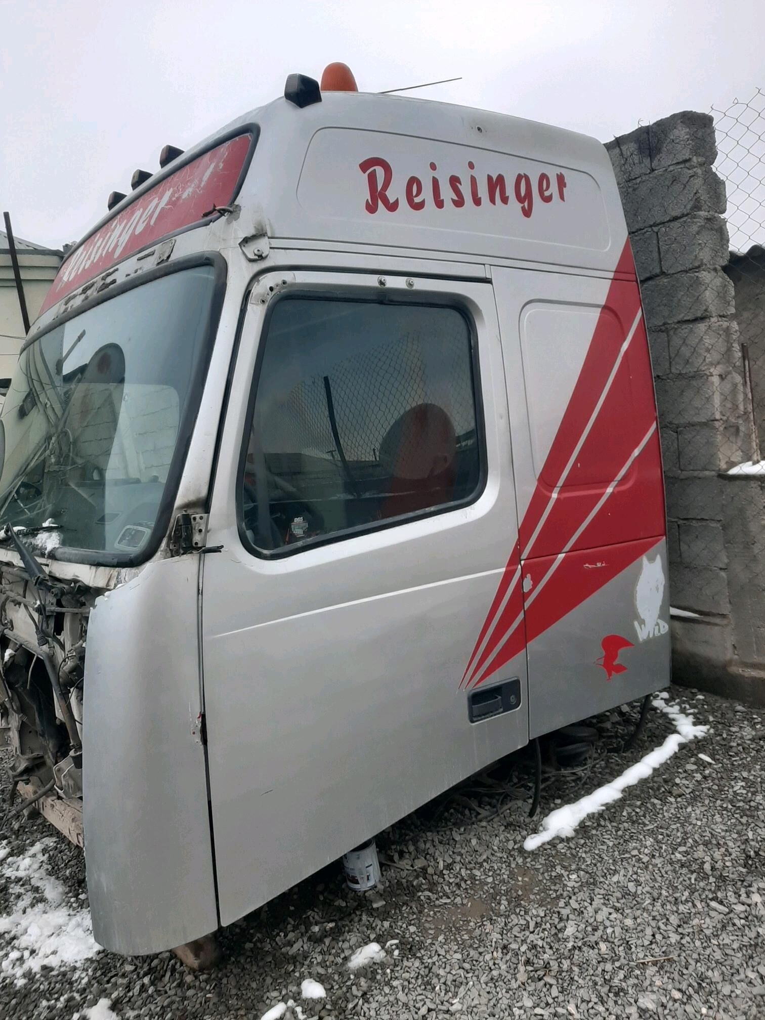 Volvo kabina. 45 000 TMT - Bäherden - img 7