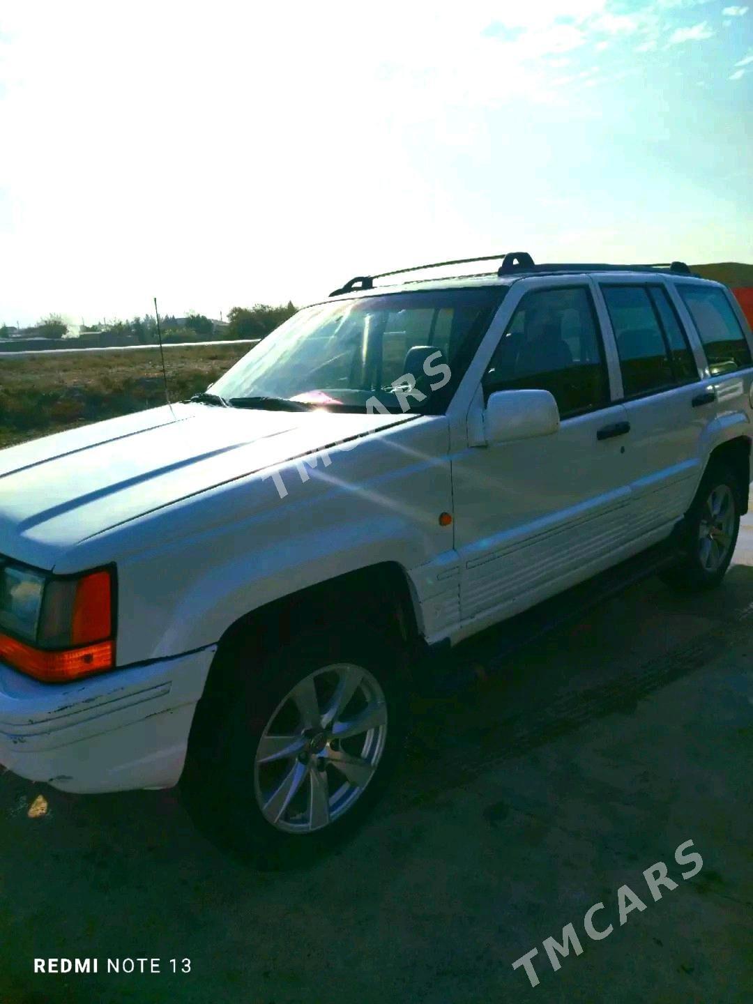 Jeep Grand Cherokee 1995 - 65 000 TMT - Кака - img 3