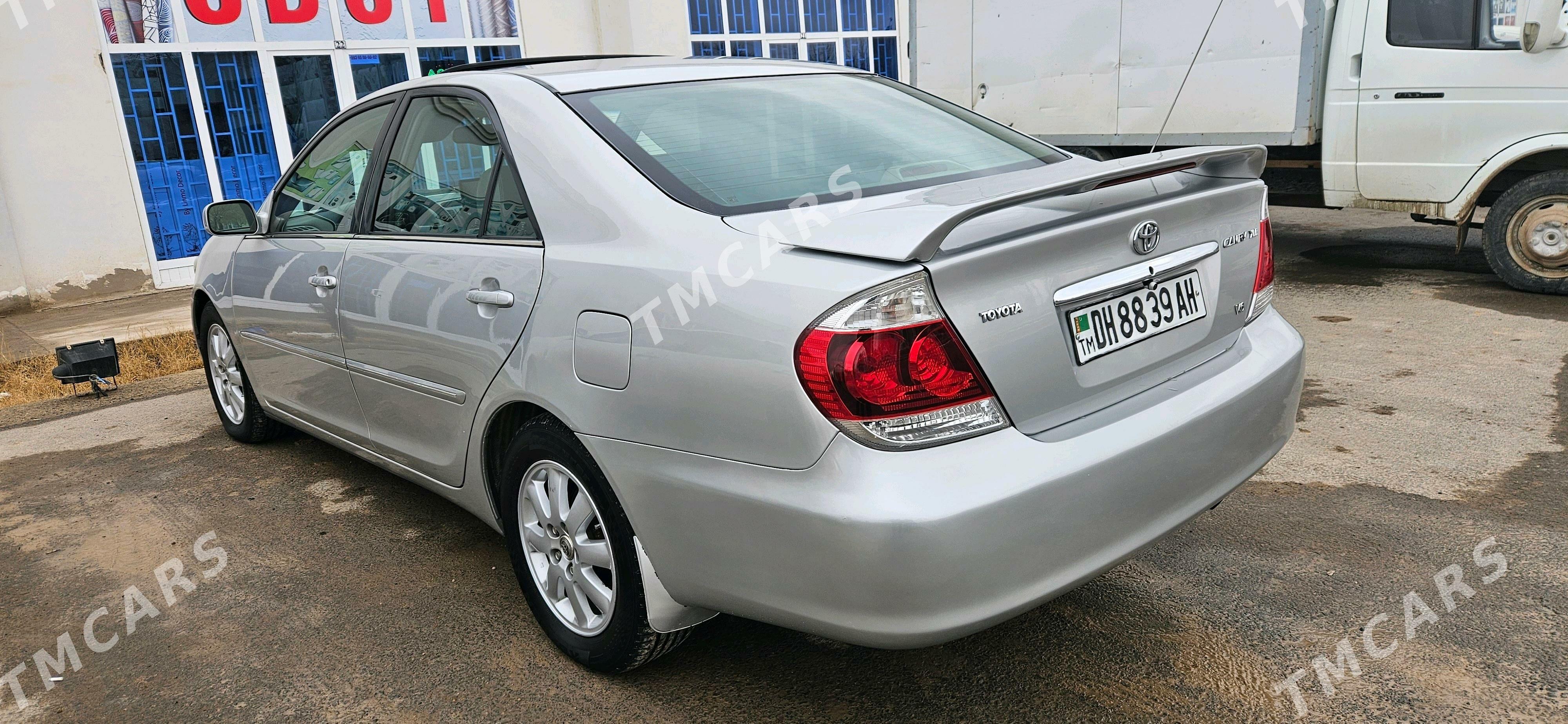 Toyota Camry 2004 - 165 000 TMT - Теджен - img 3