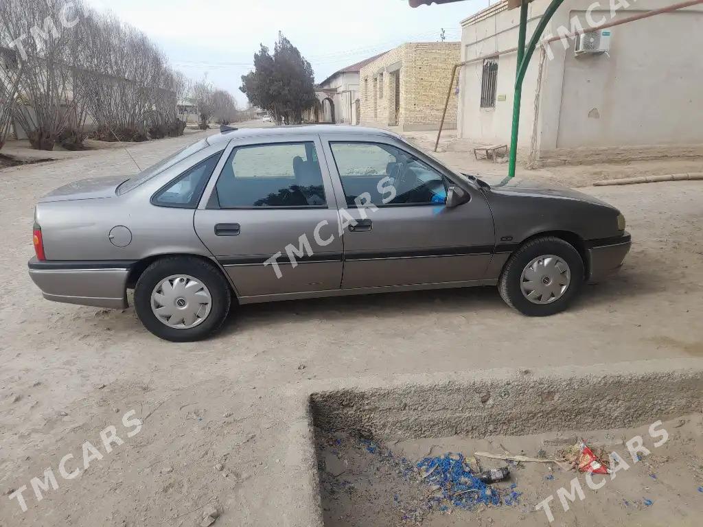 Opel Vectra 1993 - 45 000 TMT - Кёнеургенч - img 3