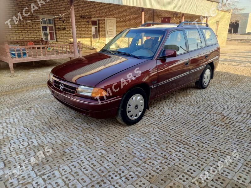 Opel Astra 1992 - 30 000 TMT - Mary - img 5