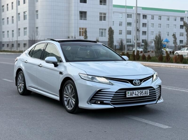 Toyota Camry 2021 - 540 000 TMT - Ашхабад - img 4