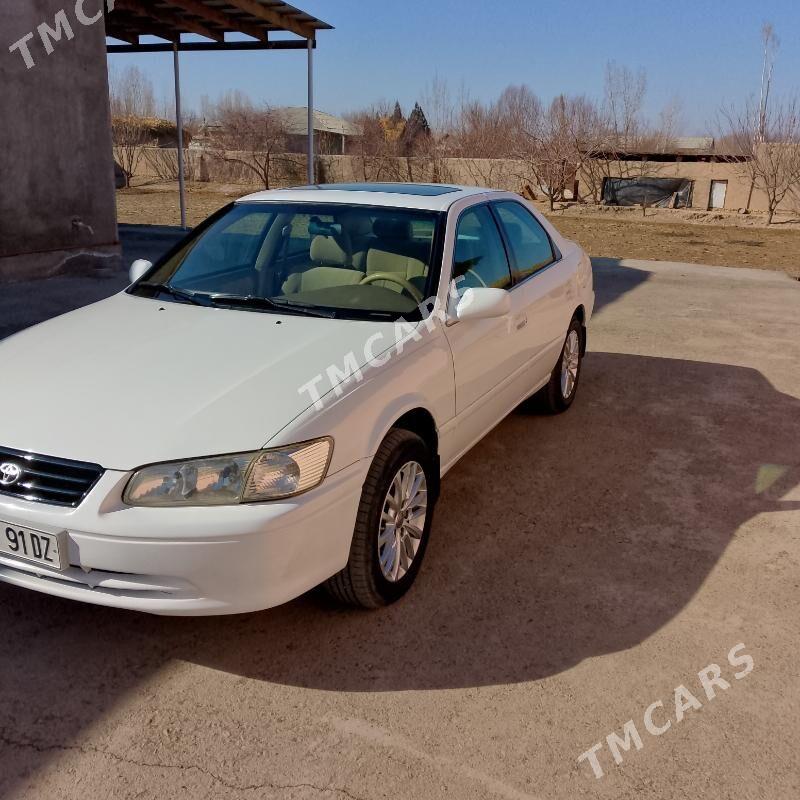 Toyota Camry 2000 - 140 000 TMT - Губадаг - img 2