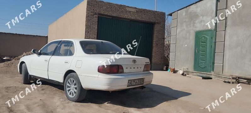 Toyota Camry 1993 - 60 000 TMT - Türkmenbaşy etr. - img 2