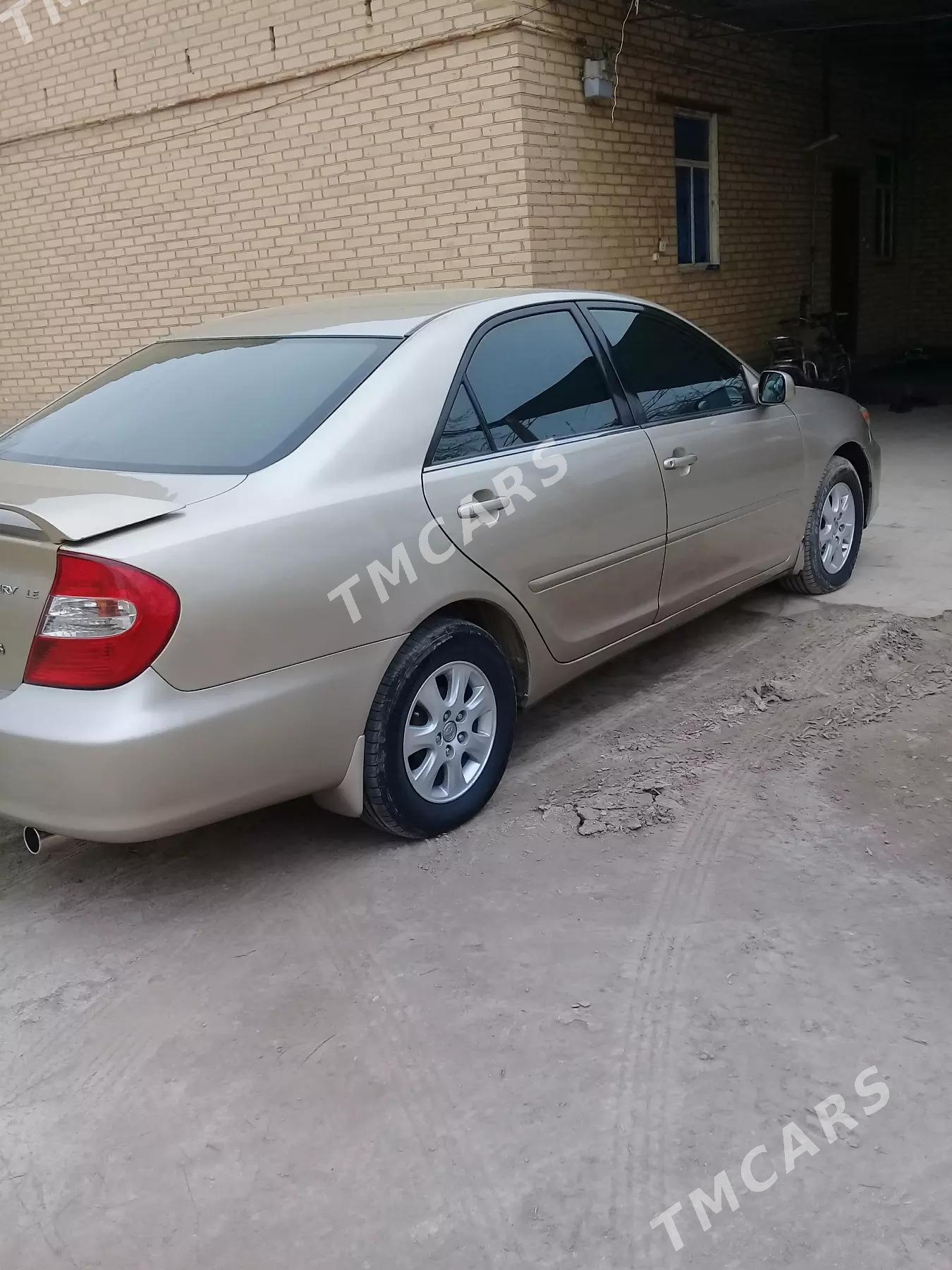 Toyota Camry 2003 - 130 000 TMT - Garabekewül - img 2