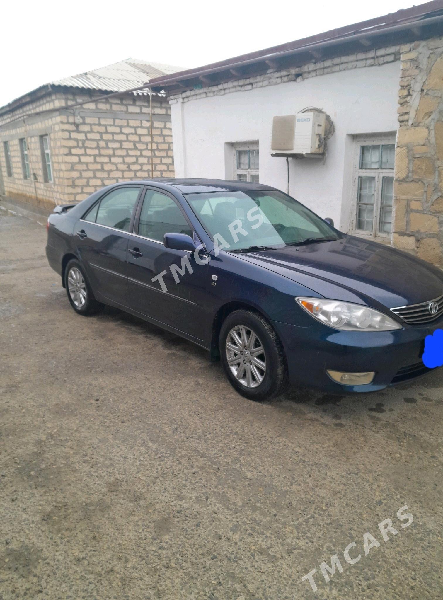 Toyota Camry 2002 - 180 000 TMT - Гызыларбат - img 2