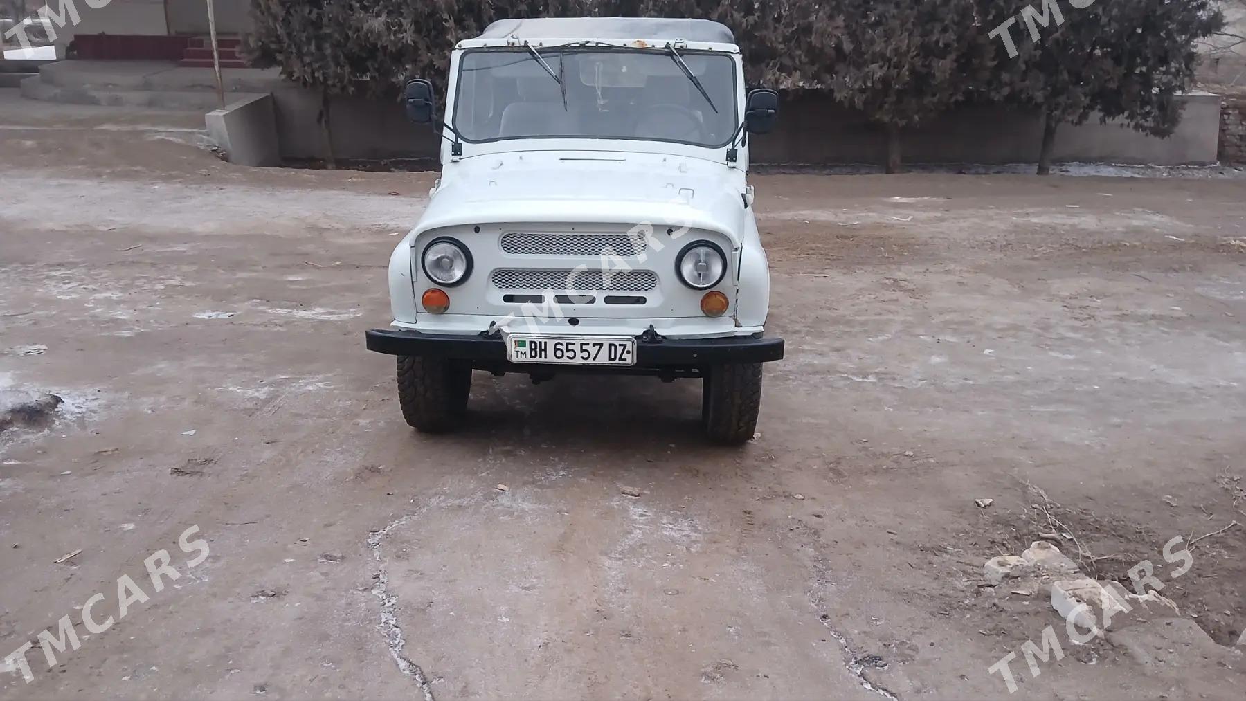 UAZ 469 1995 - 39 000 TMT - Гурбансолтан Едже - img 2