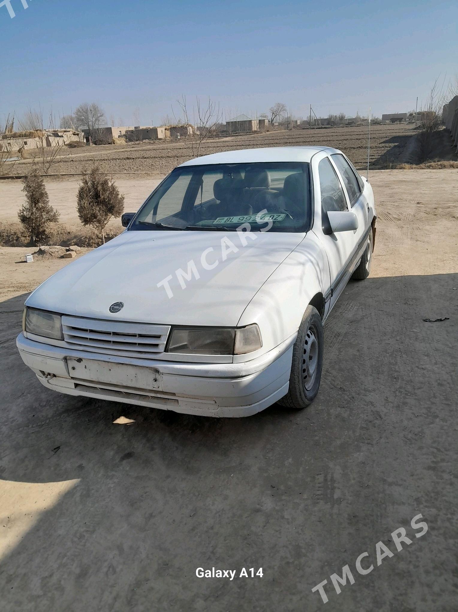 Opel Vectra 1990 - 20 000 TMT - Гороглы (Тагта) - img 3