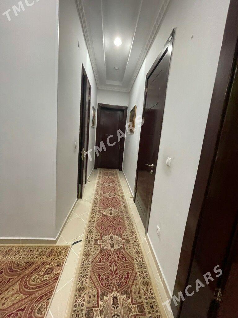 Podwoyski 2kom 6etaž 125m² - Aşgabat - img 6