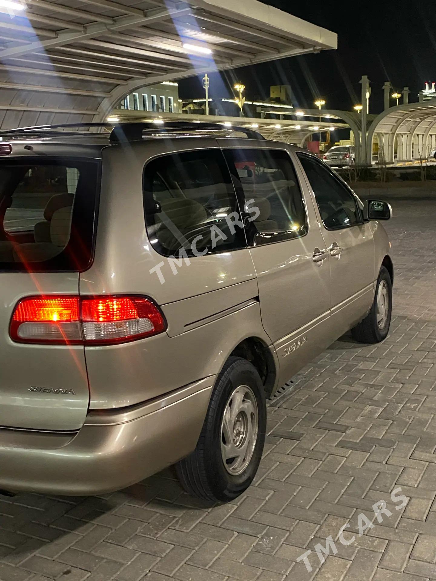 Toyota Sienna 2002 - 130 000 TMT - Türkmenbaşy - img 8