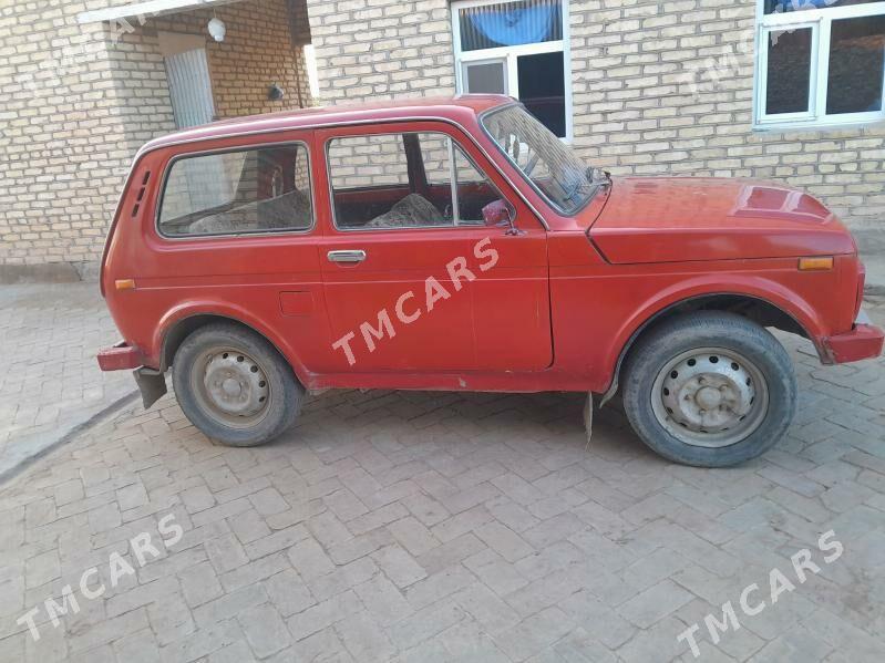 Lada Niva 1984 - 20 000 TMT - Туркменгала - img 3