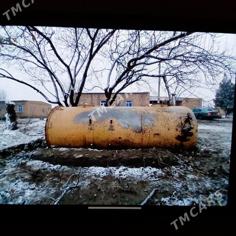 Maşynyň suw boçkasy - Garagum etraby - img 3