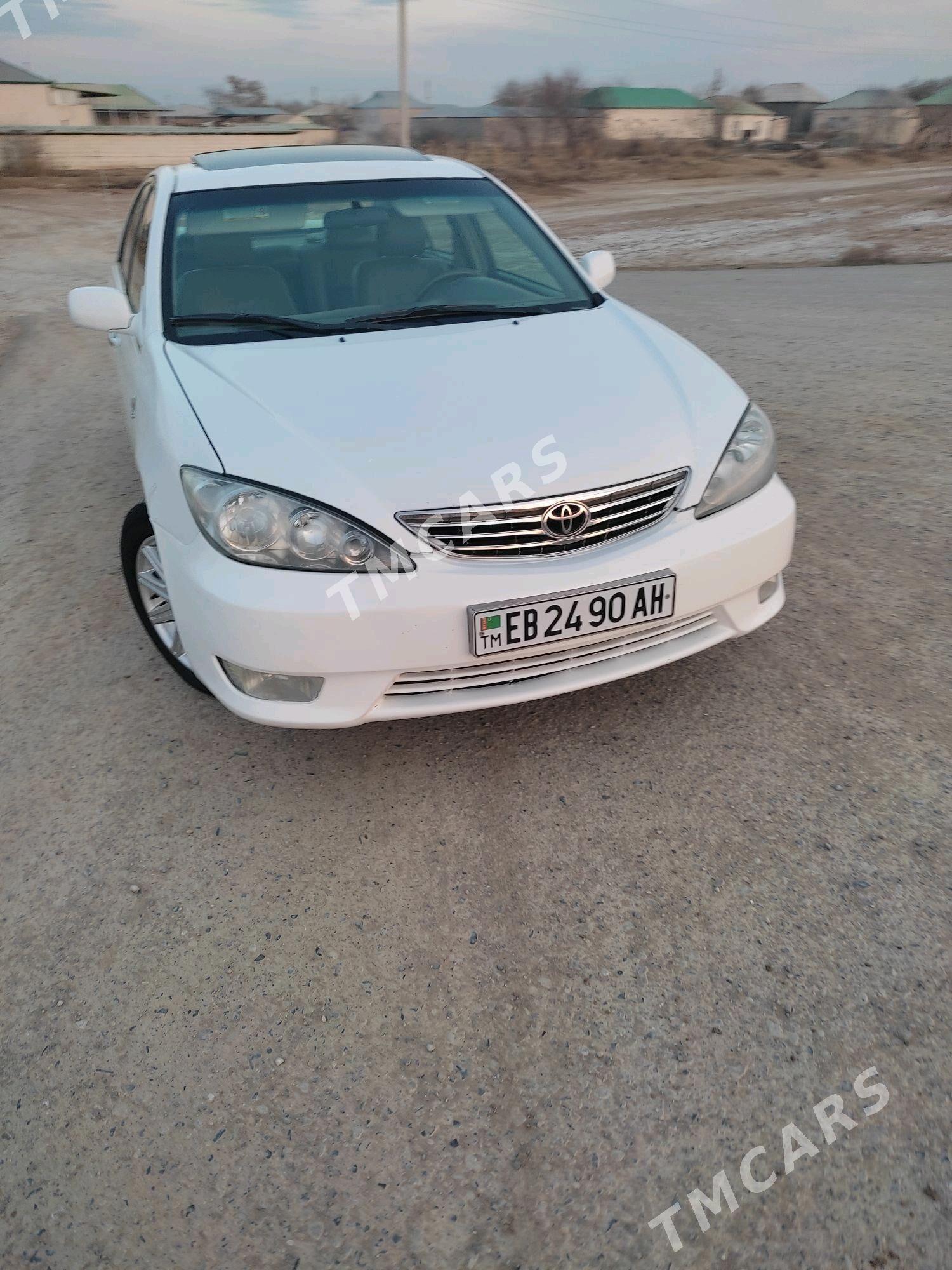 Toyota Camry 2002 - 150 000 TMT - Бабадайхан - img 5