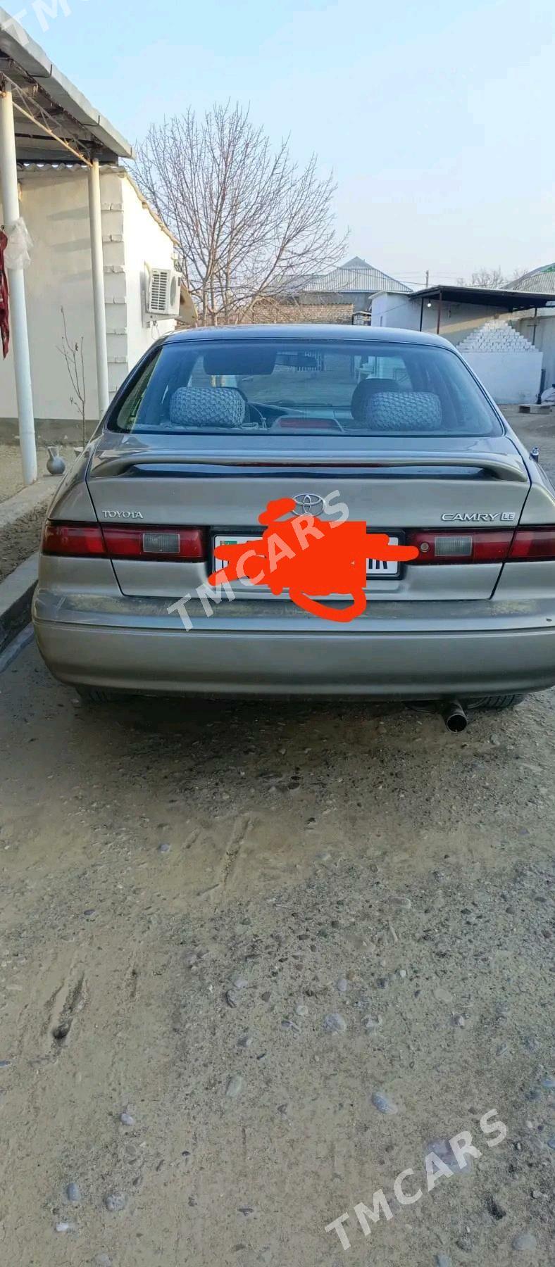 Toyota Camry 1998 - 110 000 TMT - Тагтабазар - img 2