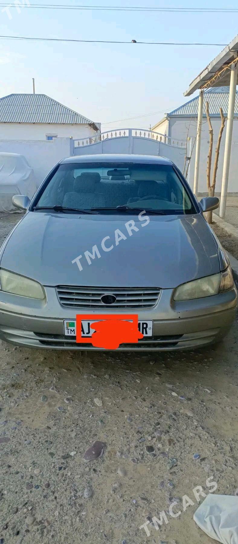 Toyota Camry 1998 - 110 000 TMT - Тагтабазар - img 4