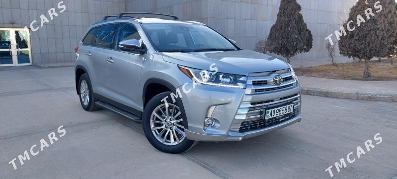 Toyota Highlander 2019 - 410 000 TMT - Дашогуз - img 4