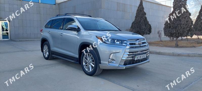 Toyota Highlander 2019 - 410 000 TMT - Дашогуз - img 3