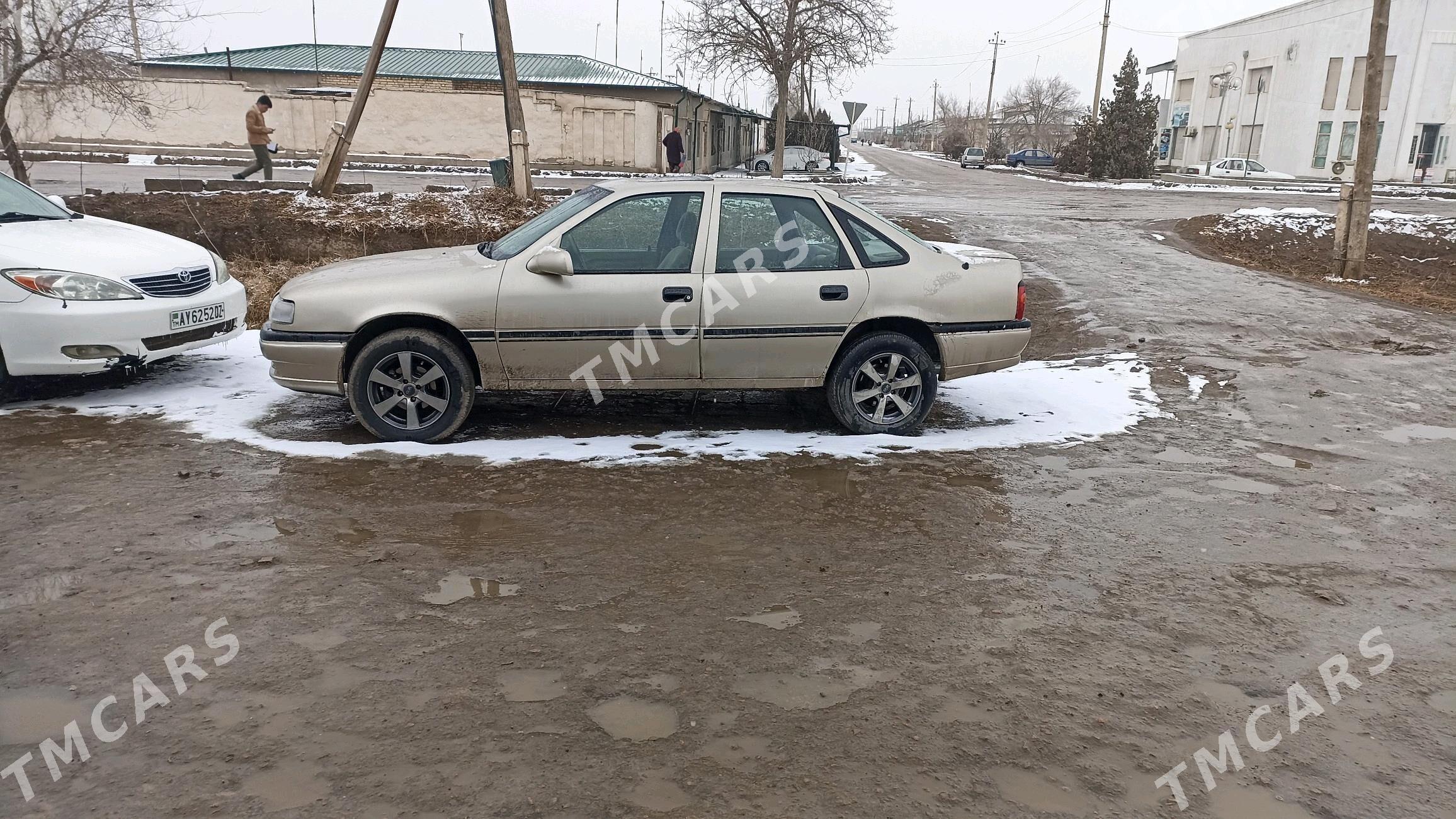 Opel Vectra 1992 - 42 000 TMT - Шабатский этрап - img 3