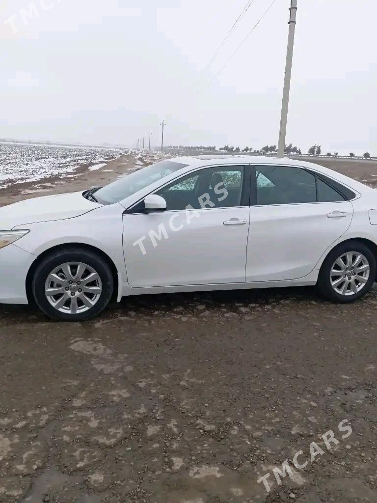 Toyota Camry 2015 - 250 000 TMT - Байрамали - img 3