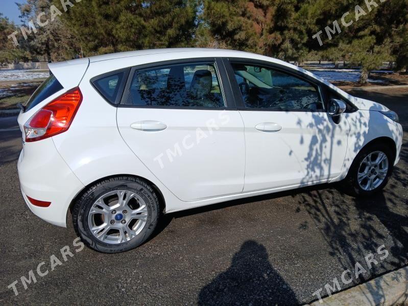 Ford Fiesta 2014 - 110 000 TMT - Ашхабад - img 3