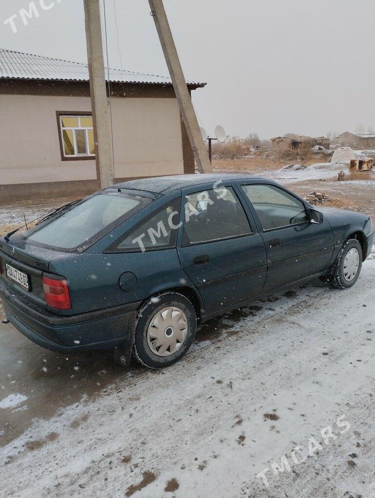 Opel Vectra 1994 - 50 000 TMT - Gubadag - img 2