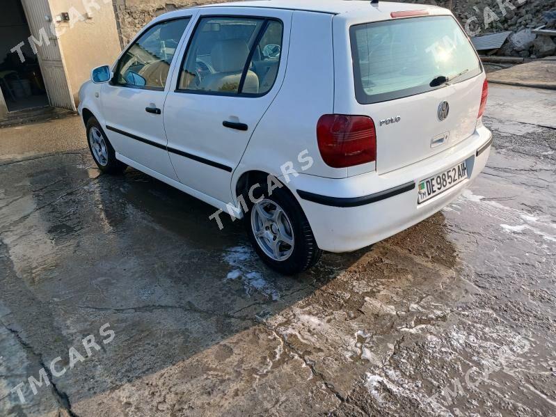 Volkswagen Polo 2002 - 32 000 TMT - Бахарден - img 5