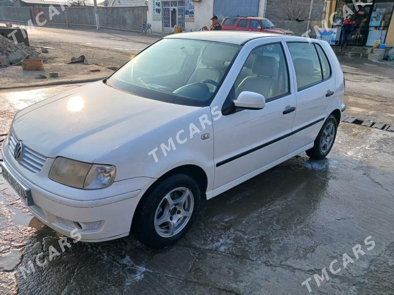 Volkswagen Polo 2002 - 32 000 TMT - Бахарден - img 6